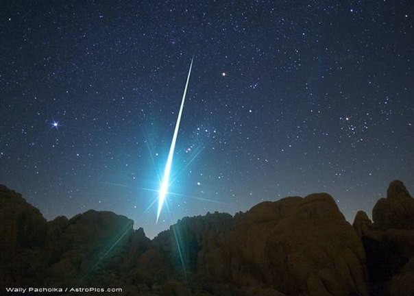 Метеорный поток Геминиды с пиком в ночь с 13 на 14 декабря